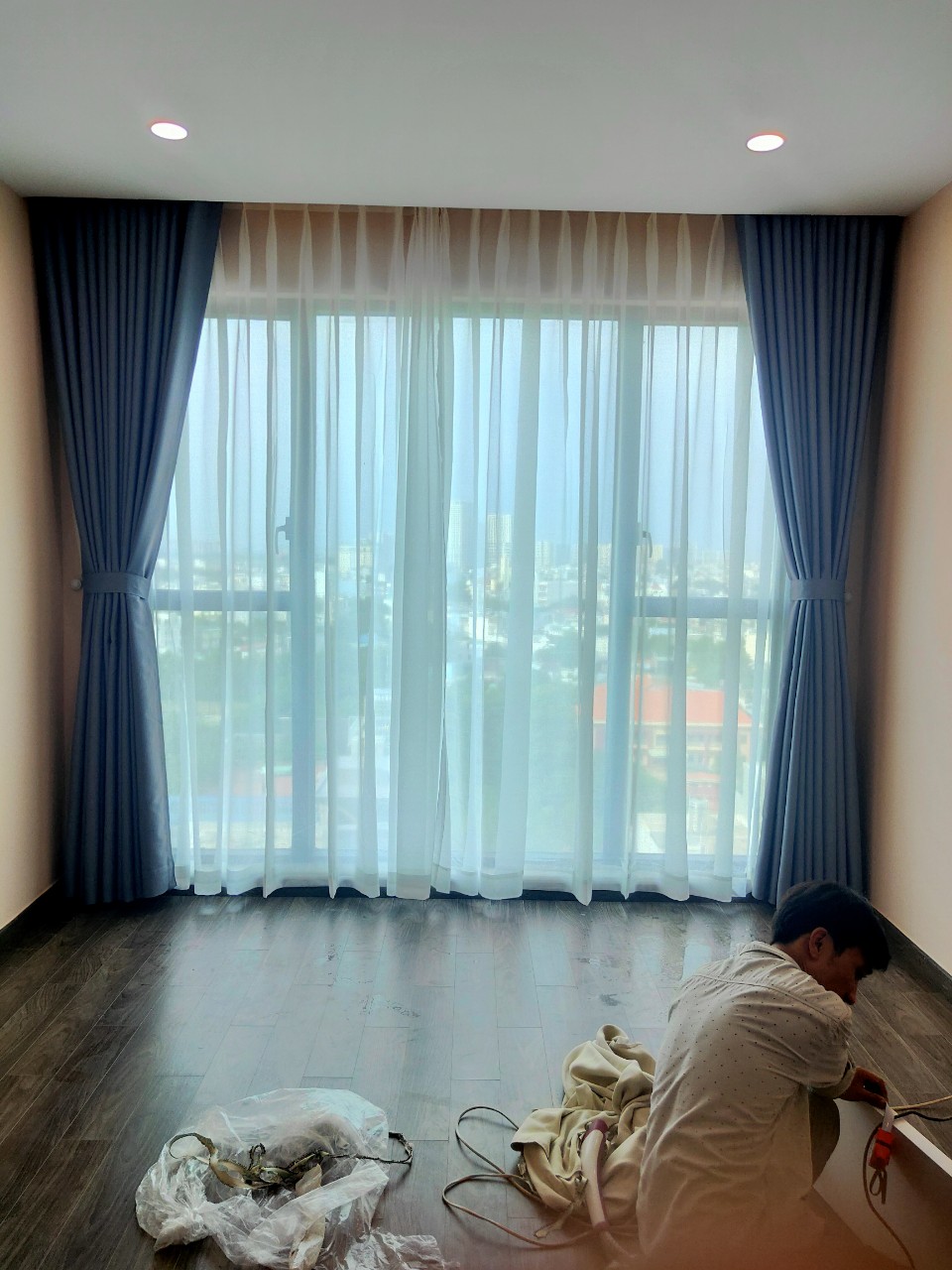 RÈM CỬA ĐẸP MỘT MÀU CHUNG CƯ FELIZ EN VISTA QUẬN 2